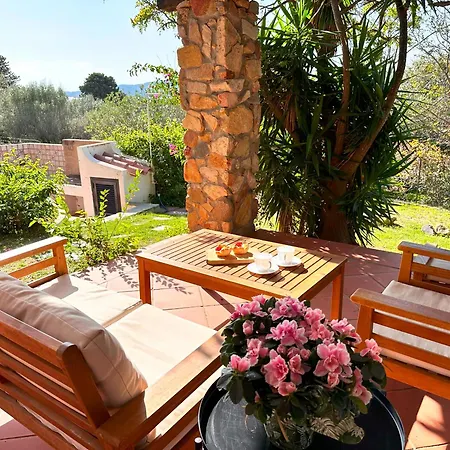 Patio On The Casa de Férias Simius