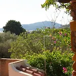 Patio On The - 300 Mt From * Simius