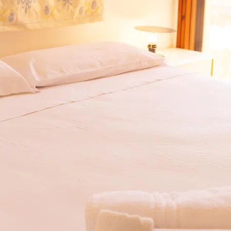 Patio On The シミウス