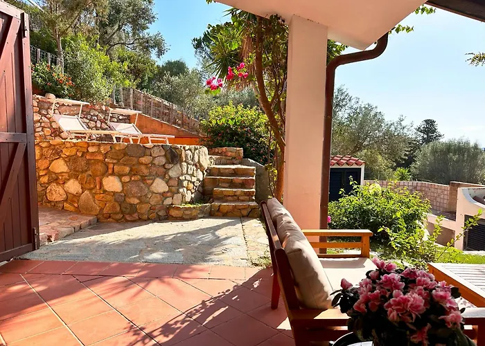 Patio On The - 300 Mt From Prázdninový dům Simius