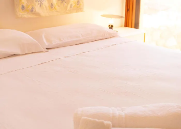 Patio On The - 300 Mt From Simius