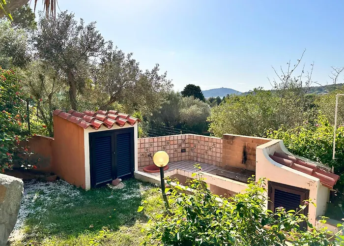 Patio On The - 300 Mt From