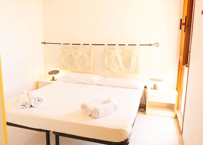 Patio On The - 300 Mt From Prázdninový dům Simius