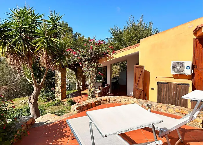 Patio On The - 300 Mt From Simius