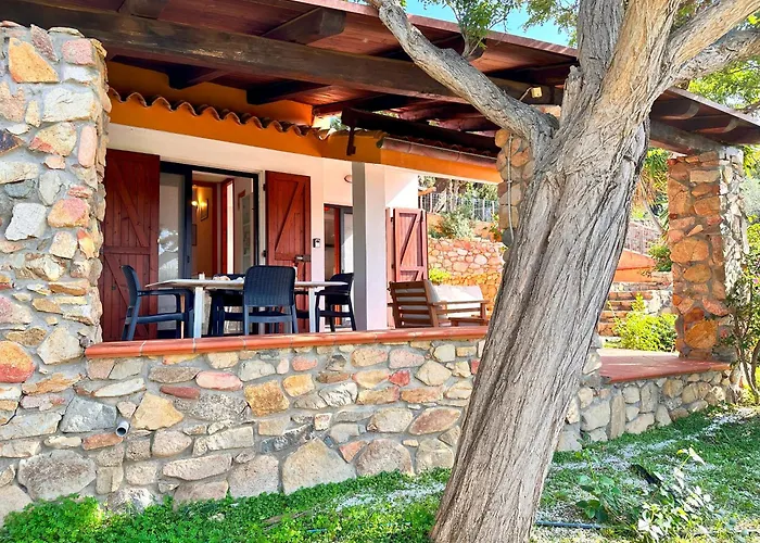 Patio On The - 300 Mt From *