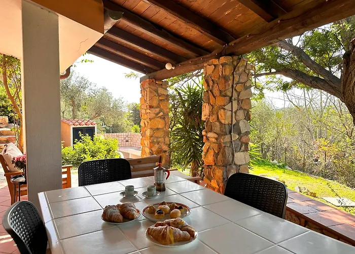 Patio On The - 300 Mt From Prázdninový dům