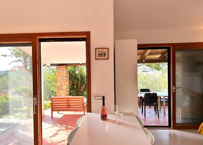 Patio On The - 300 Mt From Prázdninový dům *